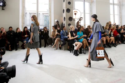 Look 29